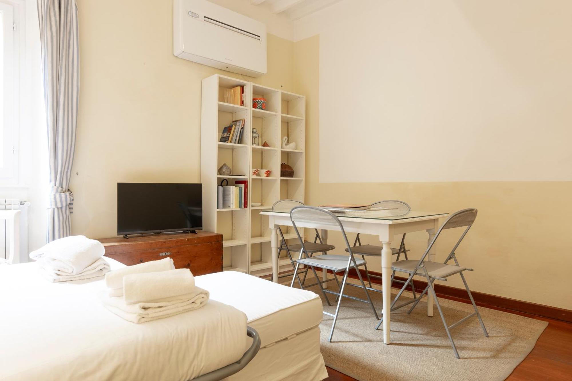 Sweet San Frediano Apartment Florenz Exterior foto